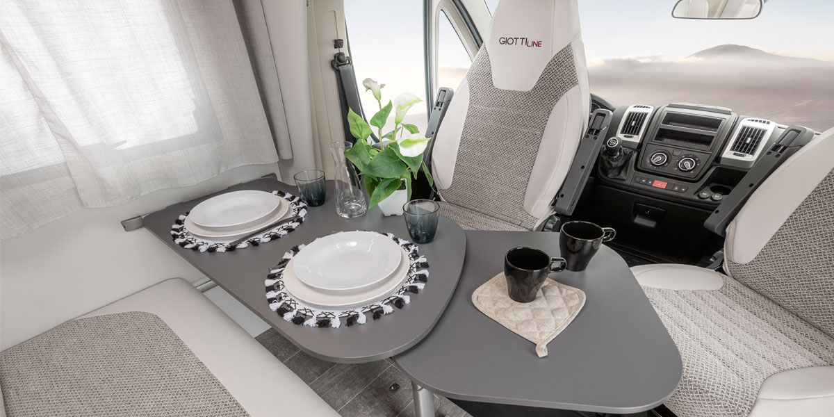 Wohnmobil Giottiline Compact Cx60 Innenansicht