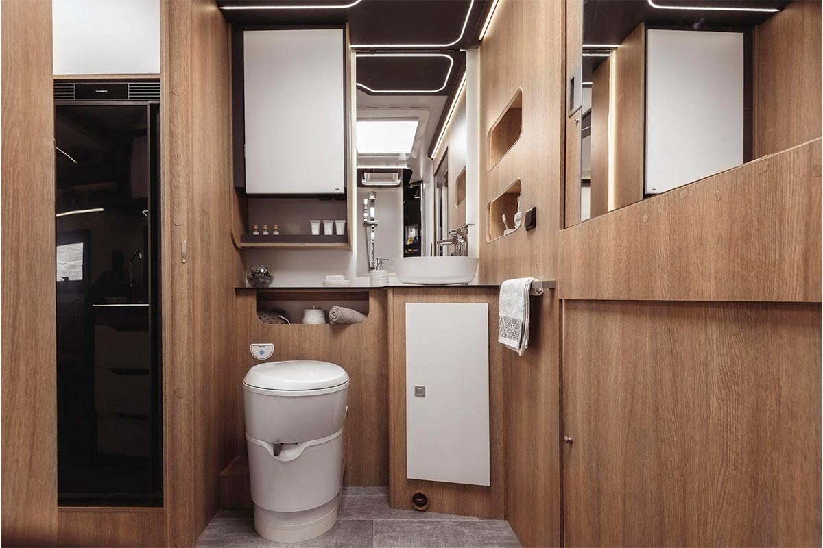 Wohnmobil Giottiline Toscan 69XF teilintegriertes reisemobil