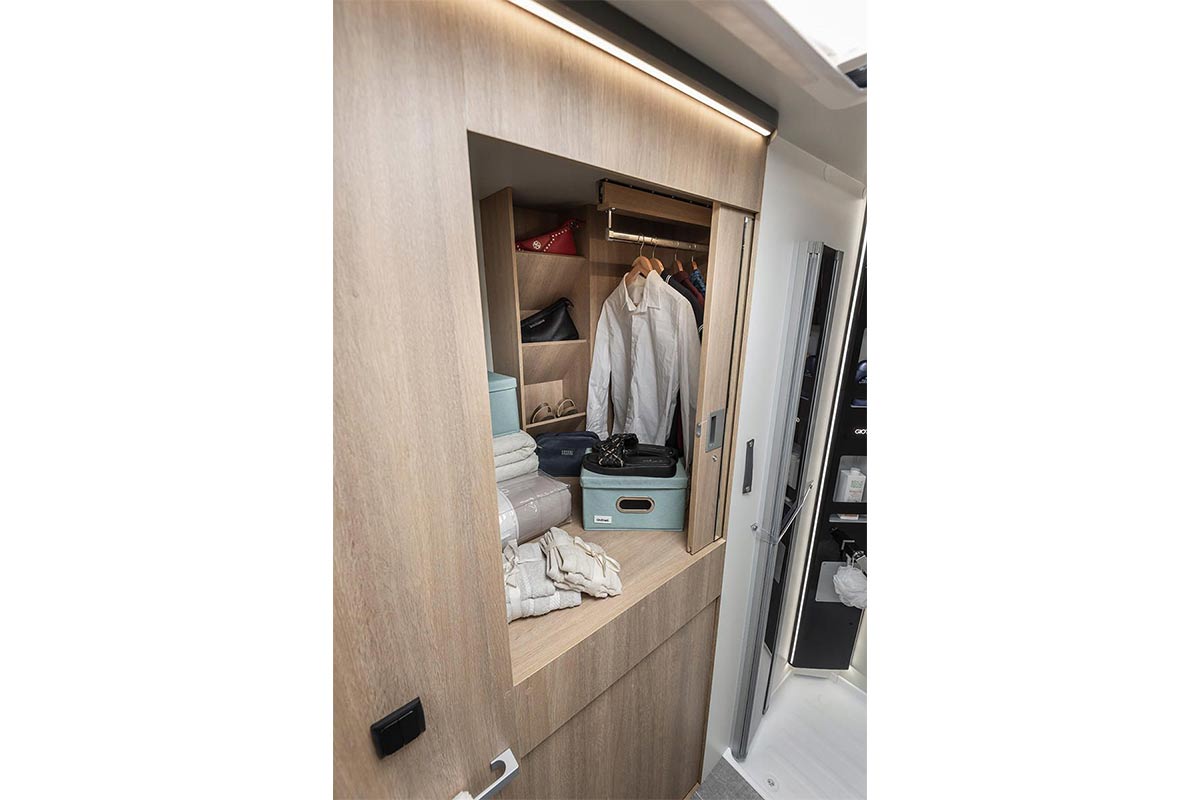 Wohnmobil Giottiline Toscan 69XF teilintegriertes reisemobil