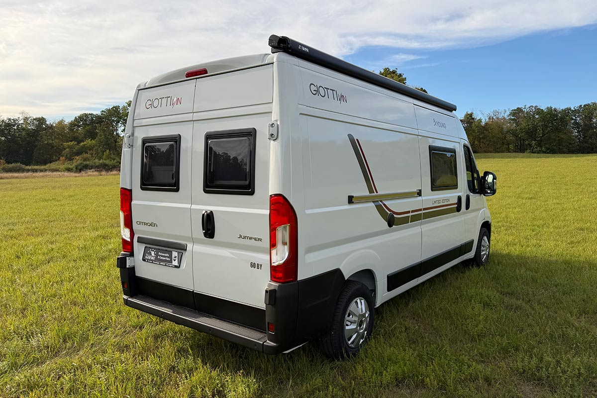 Wohnmobil Giottiline Van 60BY Aussenansicht