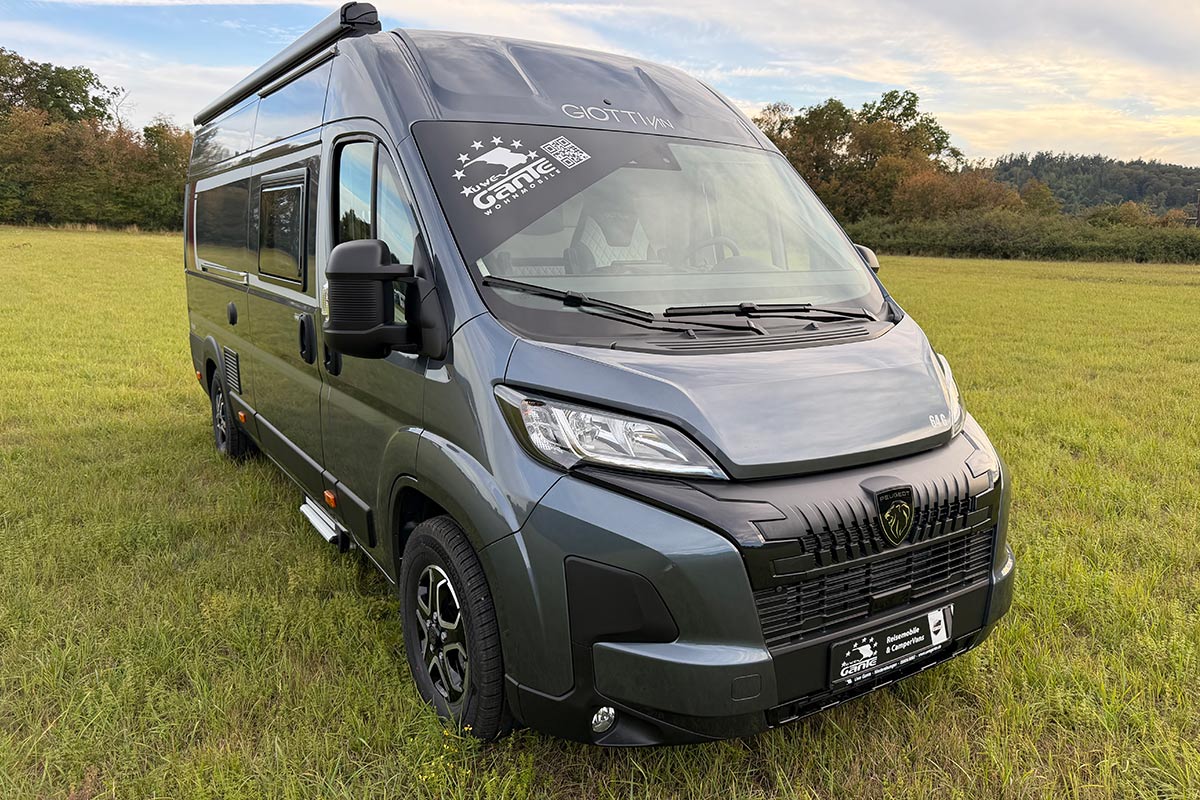 Reisemobil GiottiVan 64G Aussenansicht