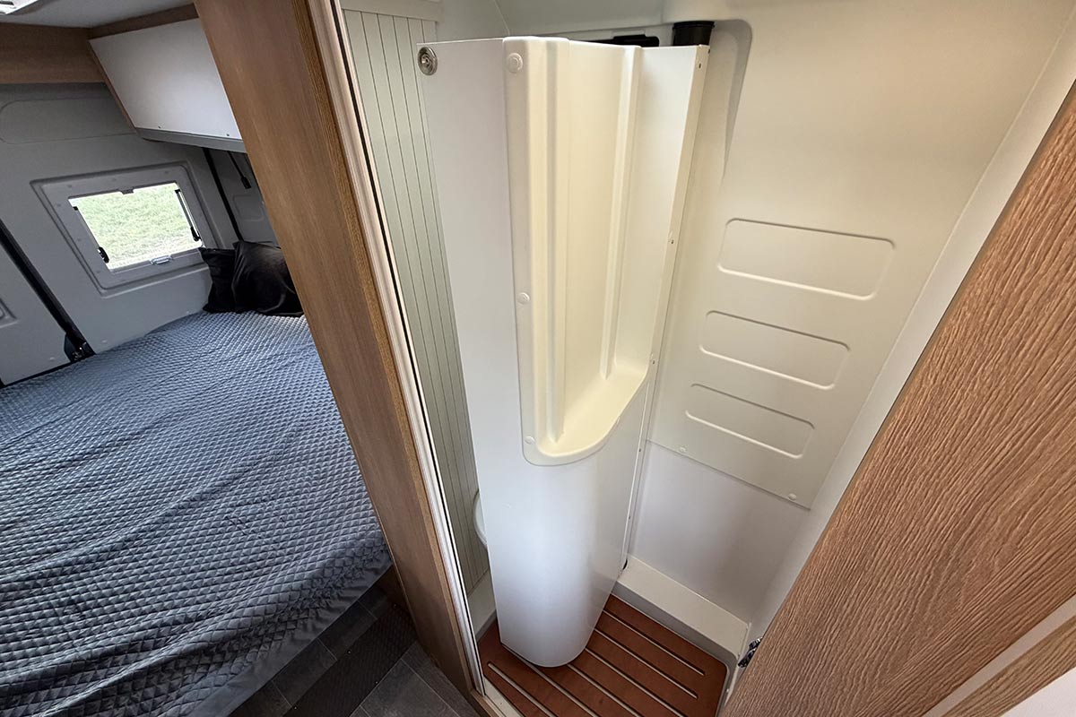 Reisemobil GiottiVan 64G Aussenansicht