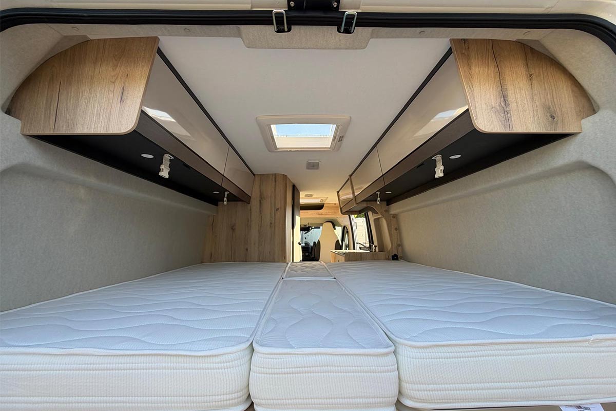 Miller Van 600 neu in weiß